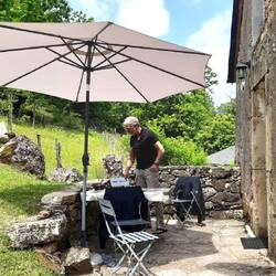 Vorbereitung der Terrasse für Gastro-Spaß