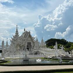 Wat Rong Khun (Weisser Tempel)