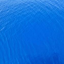 "Noch nie bin ich in ein soooo intensives Blau gestiegen" ist Babi begeistert.