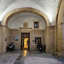 Hotelparkplatz für unsere Motos