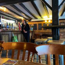Robin Hood Pub