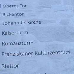 Eine Stadt versch. Türme