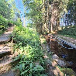 Kneippanlage Klinglbach mit "Barfußpfad"