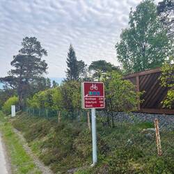 Erste Ausschilderung des Nordkaps.