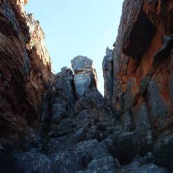 Die leichtere Felsspalte ist schließlich auch noch anspruchsvoll...