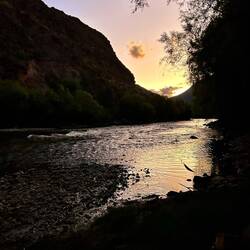 Fluss Vilcanota, der bald zum Urubamba (Hochebene der Spinnen) wird