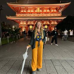 Sunset at Sensō-ji temple