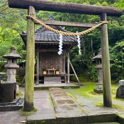 Simple Shinto Shrine