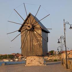 Die Windmühle, das Wahrzeichen von Nessebar