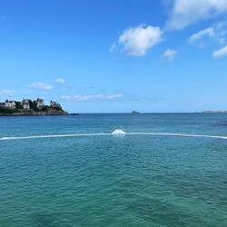 Dinard - Badeanstalt bei Flut