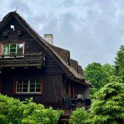 Tuulingo Guesthouse