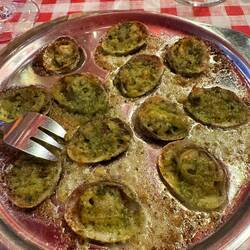 Moules Farcis (Parsely stuffed clams)