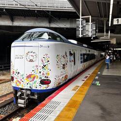 Hello Kitty train en route to Kyoto