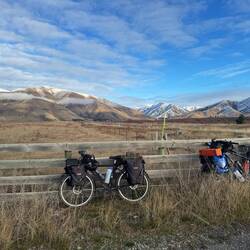 Maybe Thom and Sexy Pete having a rest