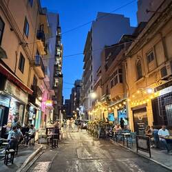 Restaurants und Bars gibt es nicht zu wenige