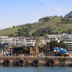 Es geht weiter zum Hafen - der Waterfront- dem Herzen der Stadt...