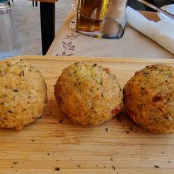 Qifqi, Riisbälleli mit Chrüter