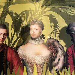 Diese Dame im Schloss Mirow wurde englische Königin. Text beim nächsten Foto.