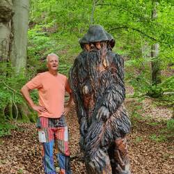 Nur zum Größenvergleich. Der Pelzmichel (rechts) und ich