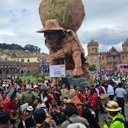 Nach dem Umzug ein Teilnahmefoto.