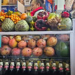 Saftstand meiner Wahl. Grenadillemix. Wegen der Vitamine. Legger.