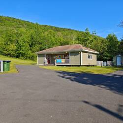 comfort station, laundry and garbage bins