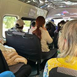 Im colectivo (sammeltaxi) irgendwo auf der Hauptstrasse eingestiegen nach Ollantaytambo