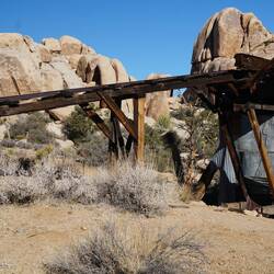 Mühle, mit der Goldsucher Steine aufgebrochen haben