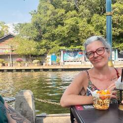 Il fait si chaud, s'arrêter pour savourer un dessert 100% local est une question de survie ! 🤪