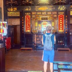 Dans les temples, j'aime prendre mon temps, observer l'art en détail, m'imprégner de l'atmosphère 🥰