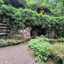 Die imposante Mariengrotte