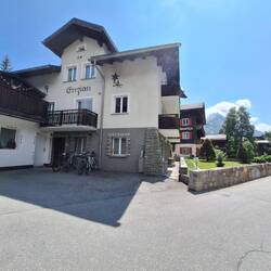 Enzian, Romantica, Sunneschy - gute Nachbarn mit gleichaltrigen Kindern