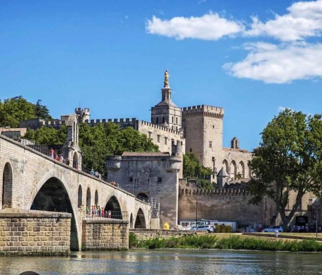 Avignon und seine berühmte Brücke