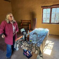 Der eigentliche Sinn unseres Hierseins. Saufen! Auf Hochdeutsch: Degustieren!