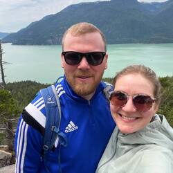 Annes Jacke und der See = eine Farbe