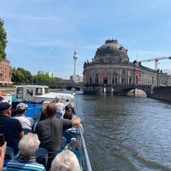 Museumsinsel mit Fernsehturm