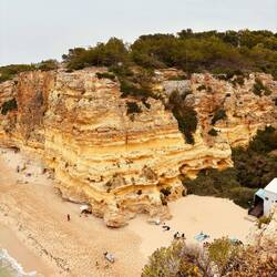 „Praia da Marinha“