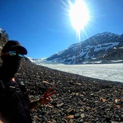 Ah oui, c'était 150 dollars la navette ou mettre sa vie en jeu... on connaît ma réponse.