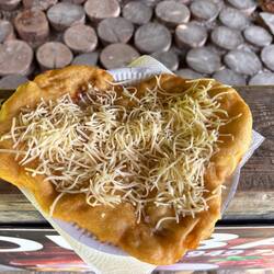 Langos - frittella all'aglio