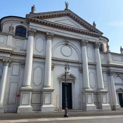 We weren't sure what this building was, but loved the architecture!