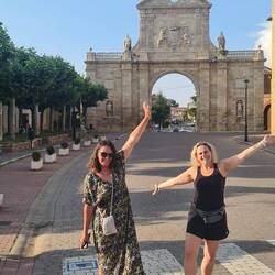Hils (UK) and I hamming it up after dinner tonight