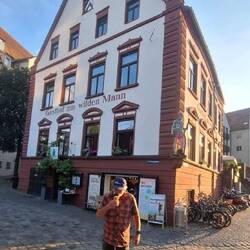 Zum Abschluss noch ein Eis vom "wilden Mann".