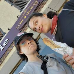On a pris du bon pain aux graines pour le pique nique !