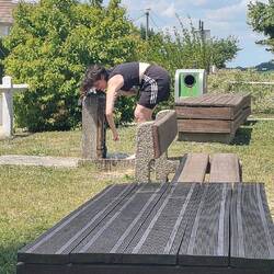 Y'a même l'eau courante pour les craspouilles