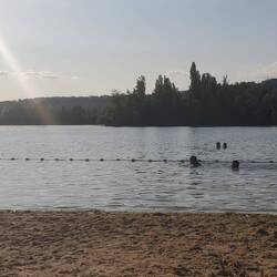 Une plage....