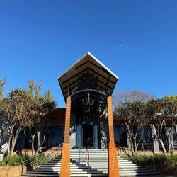 5*Sterne über' Zeltdach und 4* im Hotel. So mag ich das! Hunter's Rest. Unsere Bleibe in Rustenburg.