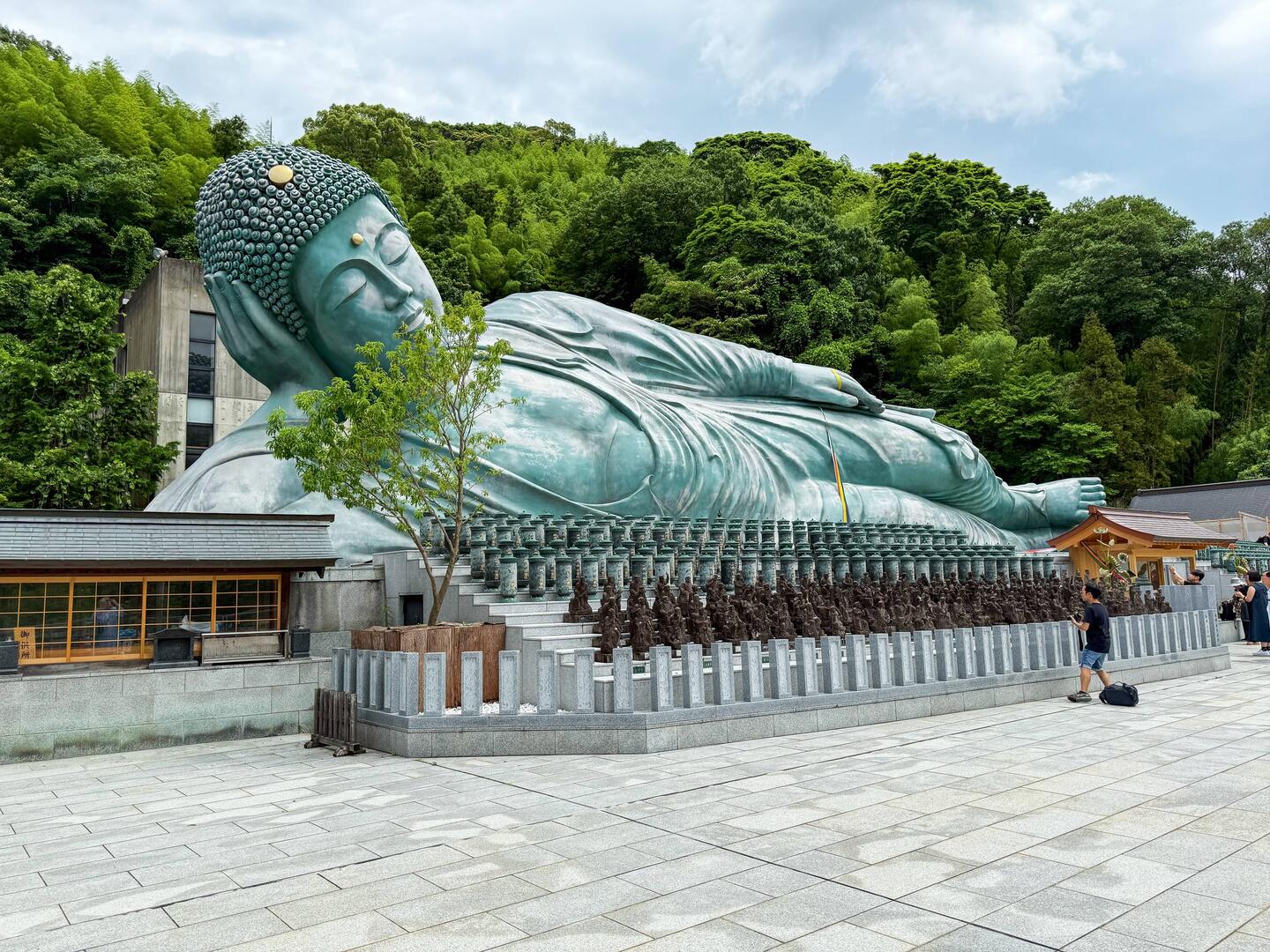 Nanzoin Tempel, liegender Buddha