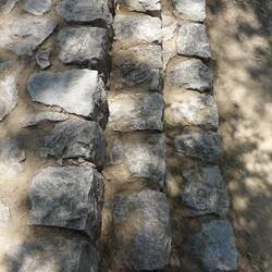Und Steine, Steine, Steine, Steine ...