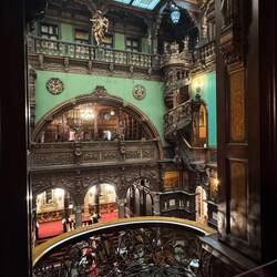 Am beeindruckendsten die große Halle!