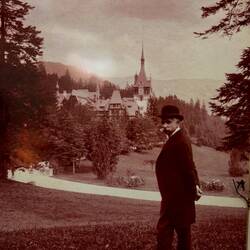 Der Architekt und sein Werk. Damals noch mit einem Turm.